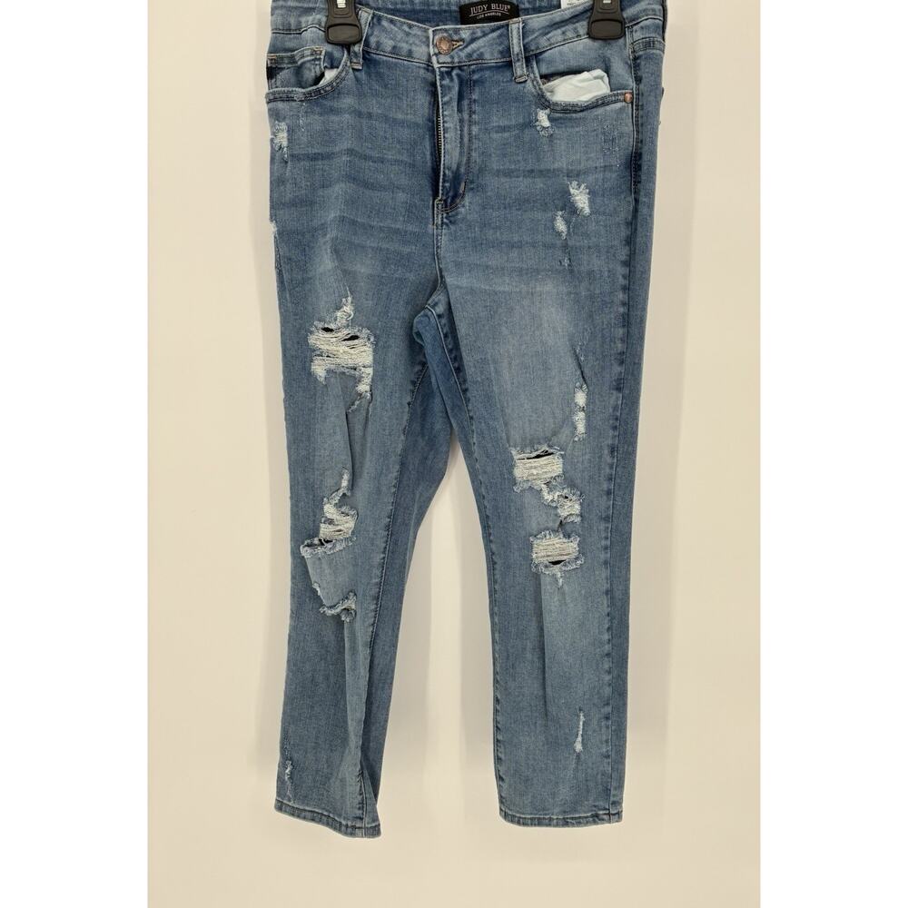 Judy Blue Distressed Skinny Jeans Women’s Size 13 (13/31) Mid-Rise Stretch Denim - Picture 2 of 8